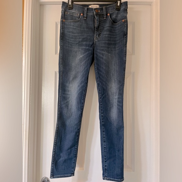 Madewell 10" High-Rise Skinny Jeans in Danny Wash: TENCEL Denim. Size 27. - Picture 6 of 11